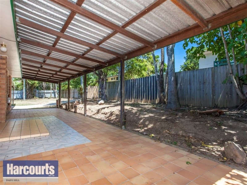 6 Tecoma St, Daisy Hill QLD 4127