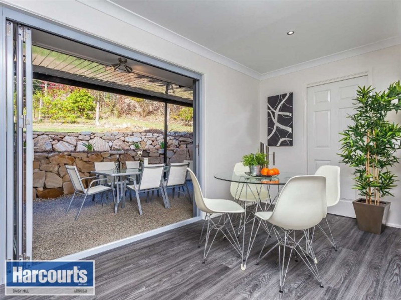 4 Lasandra Ct, Shailer Park QLD 4128