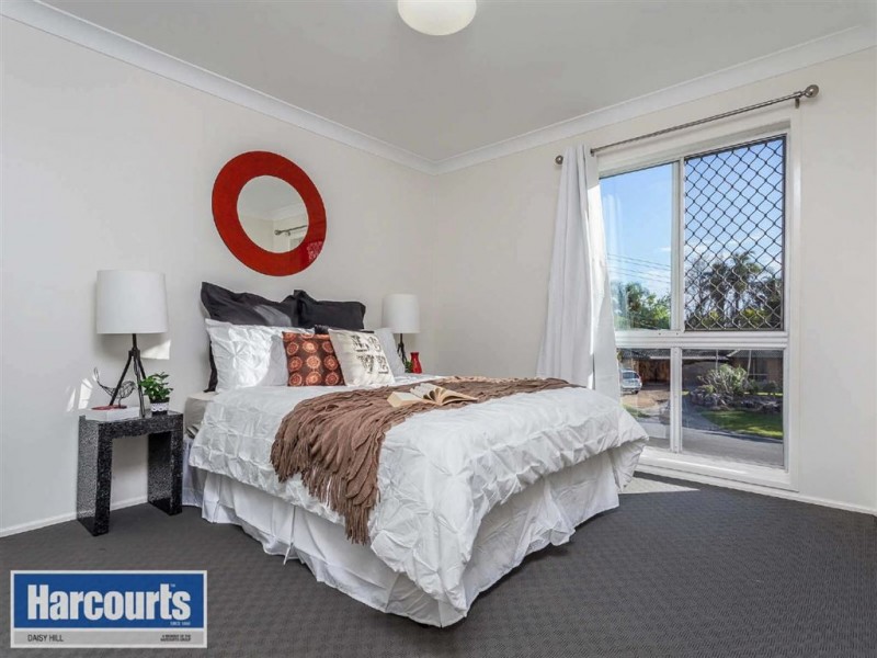 4 Lasandra Ct, Shailer Park QLD 4128