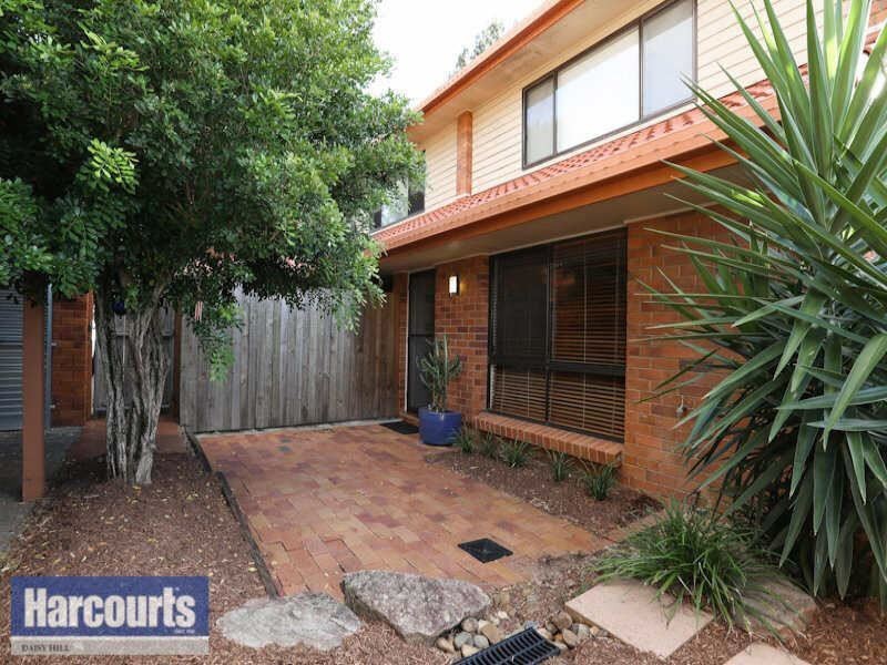 1/111 Barbaralla Drive, Springwood QLD 4127