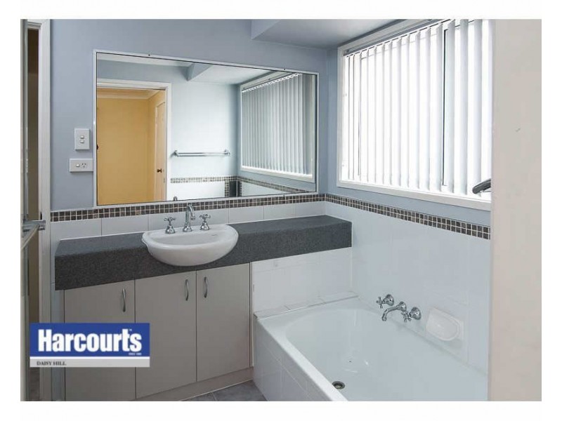 39 Ellendale Crescent, Daisy Hill QLD 4127