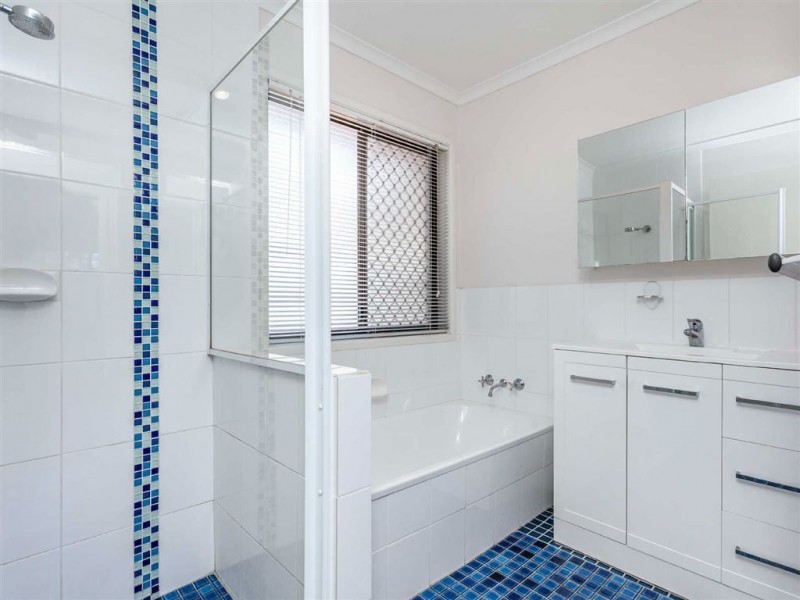 4 Felice Court,, Daisy Hill QLD 4127