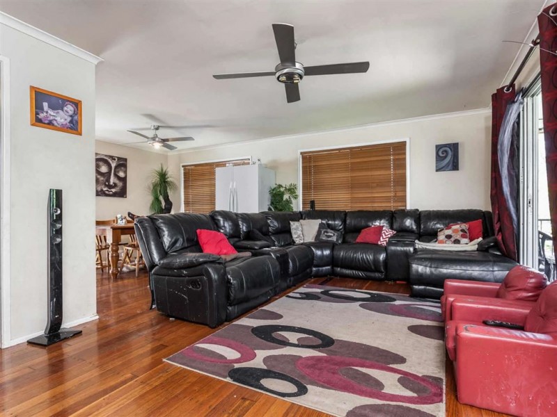 180 Meakin Road, Slacks Creek QLD 4127