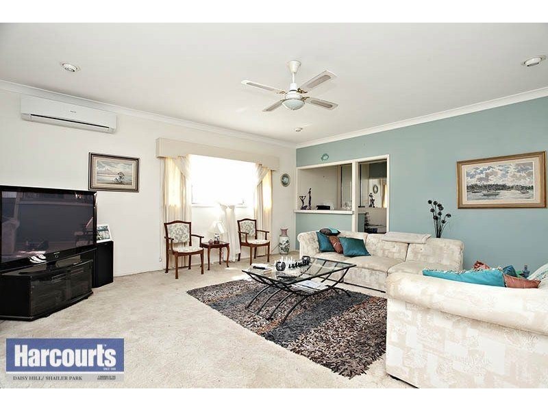 10 Osanna Street, Daisy Hill QLD 4127