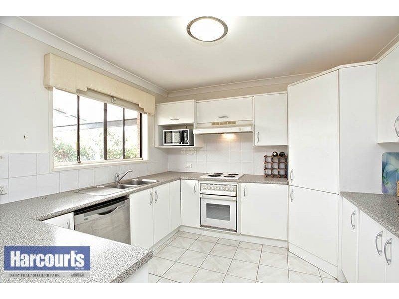 10 Osanna Street, Daisy Hill QLD 4127