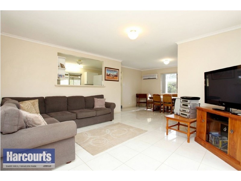 14 Springfield Cres, Daisy Hill QLD 4127