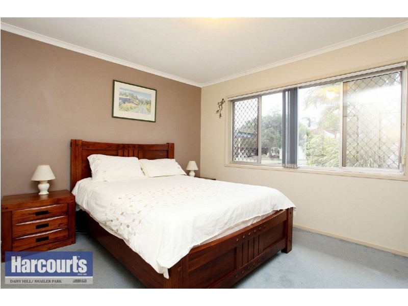 14 Springfield Cres, Daisy Hill QLD 4127