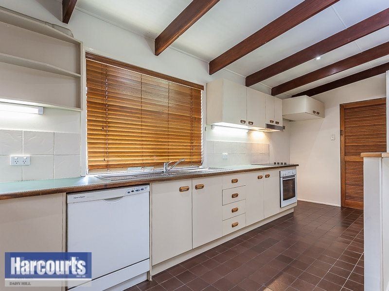 16 Lewina Street, Daisy Hill QLD 4127