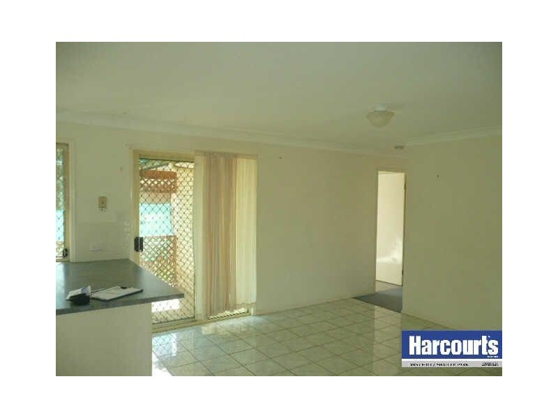 1  Brentwood Drive, Daisy Hill QLD 4127