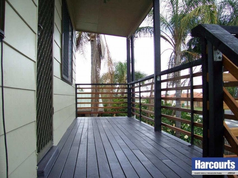 18 Wandilla Cres, Loganholme QLD 4129