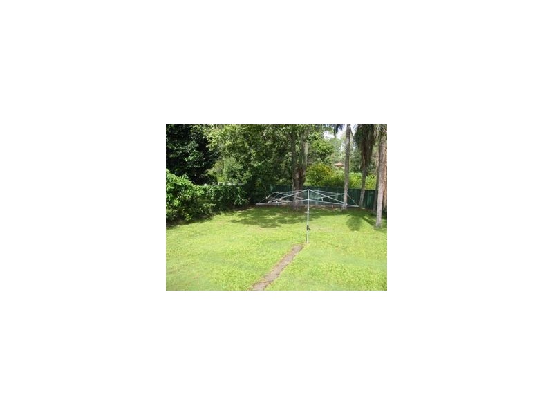 16 Mayflower Street, Daisy Hill QLD 4127