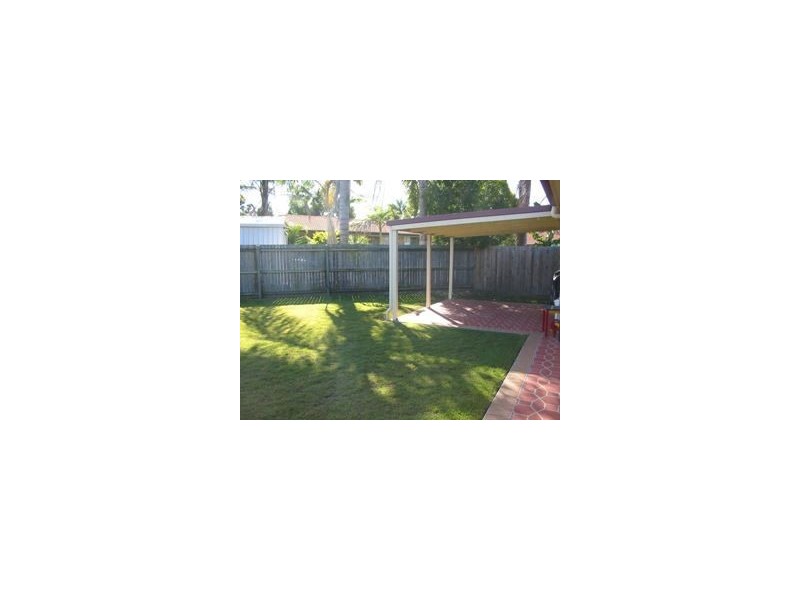 11a Begonia Street, Daisy Hill QLD 4127