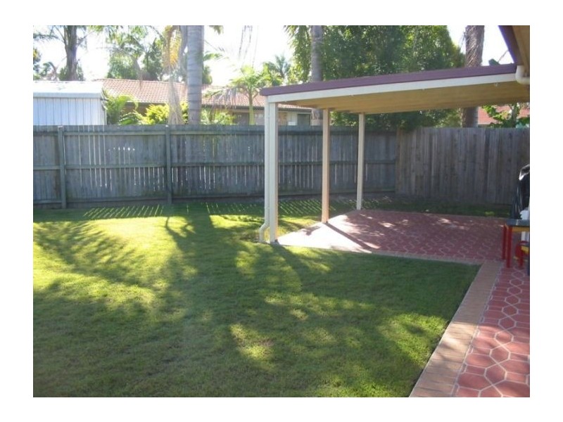 11a Begonia Street, Daisy Hill QLD 4127