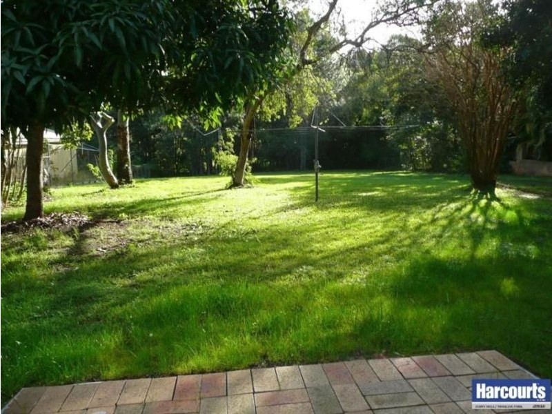 12 Coolcrest Street, Daisy Hill QLD 4127