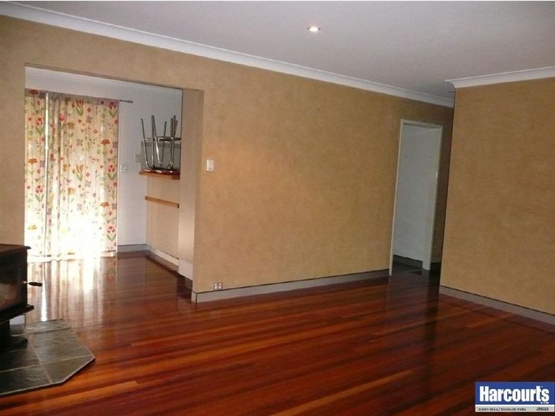 12 Coolcrest Street, Daisy Hill QLD 4127