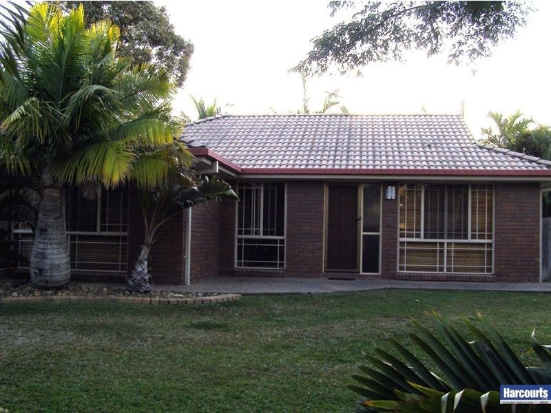 3 Setaria Cl, Cornubia QLD 4130