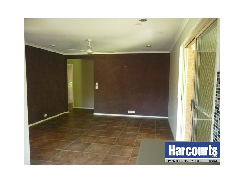 3 Setaria Cl, Cornubia QLD 4130