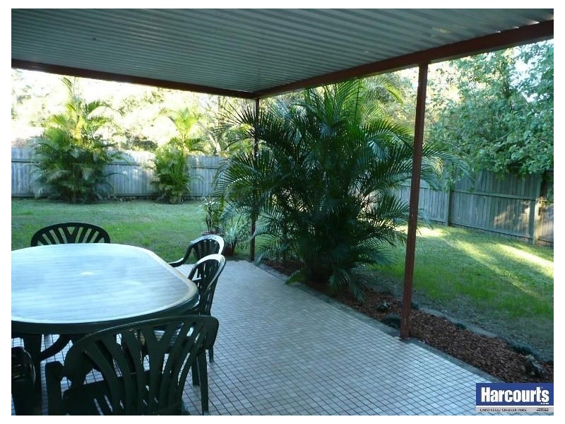11 Sherwood Crescent, Daisy Hill QLD 4127