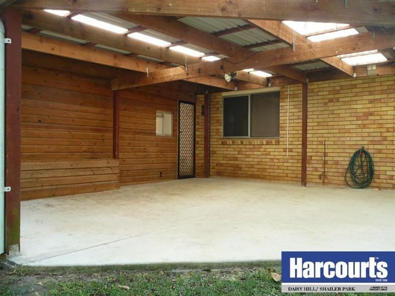 11 Sherwood Crescent, Daisy Hill QLD 4127