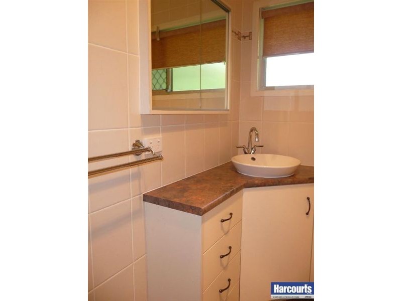 11 Sherwood Crescent, Daisy Hill QLD 4127