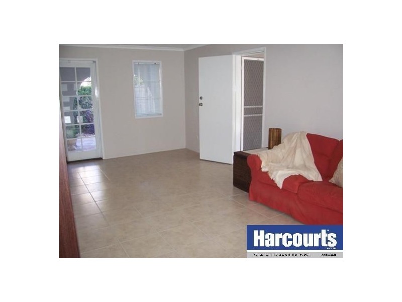 2 Hillside Drive, Daisy Hill QLD 4127