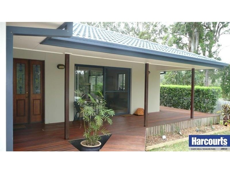 23d Clivia Crescent, Daisy Hill QLD 4127