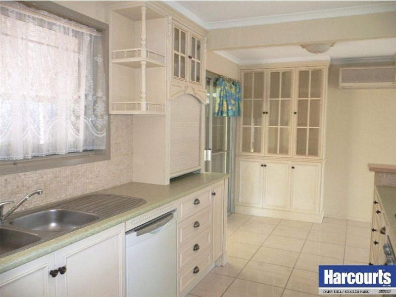5 Oleander Street, Daisy Hill QLD 4127