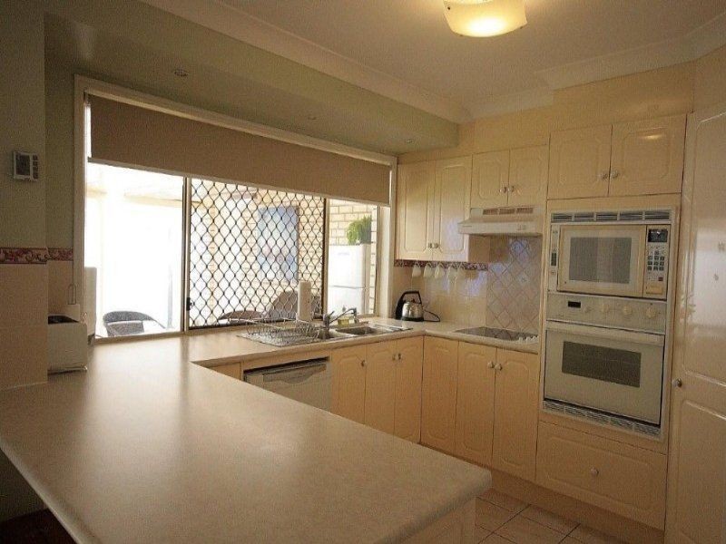 15 Charnley Court, Shailer Park QLD 4128