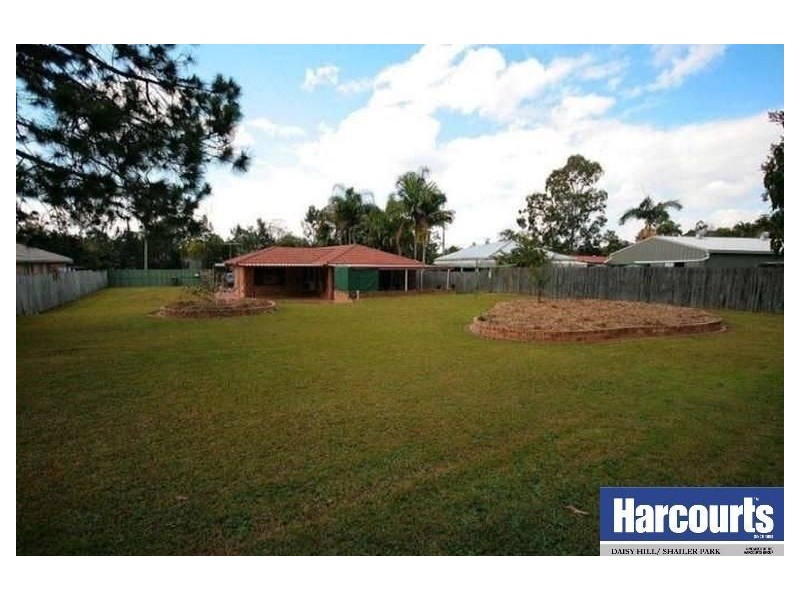 37 Jalan Street, Tanah Merah QLD 4128