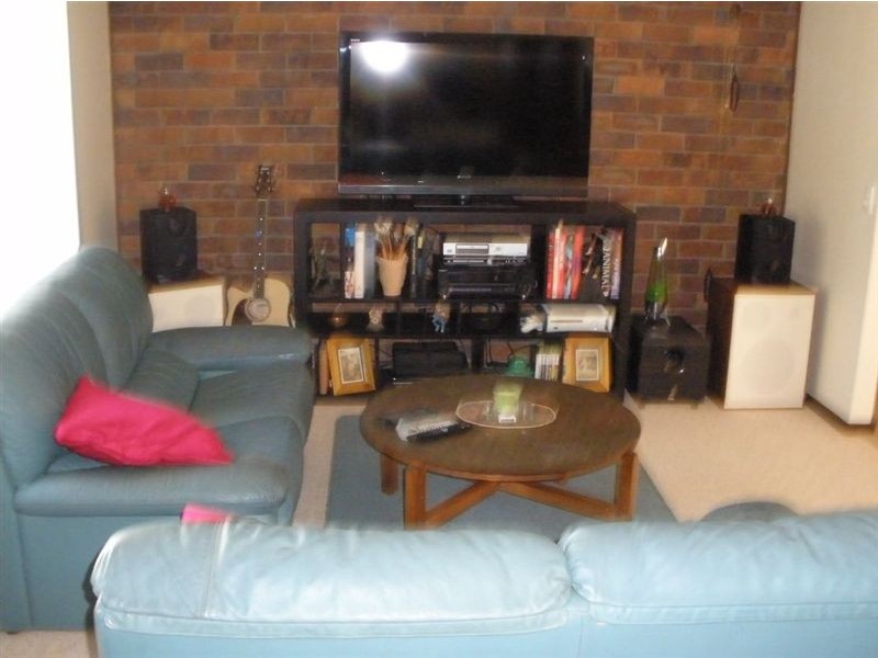 58 Brentwood Drive, Daisy Hill QLD 4127