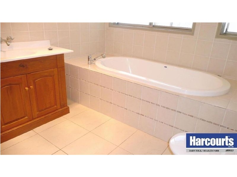 5 Oleander Street, Daisy Hill QLD 4127