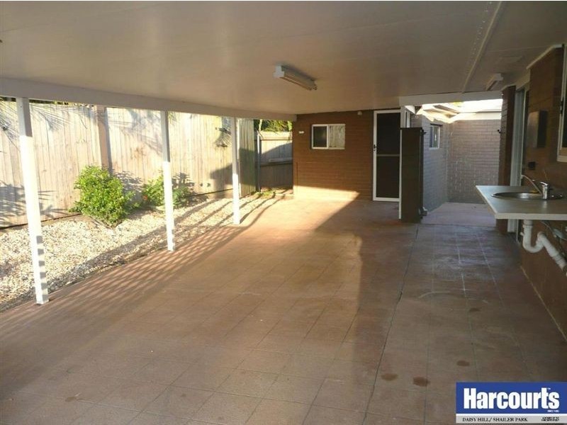 5 Oleander Street, Daisy Hill QLD 4127