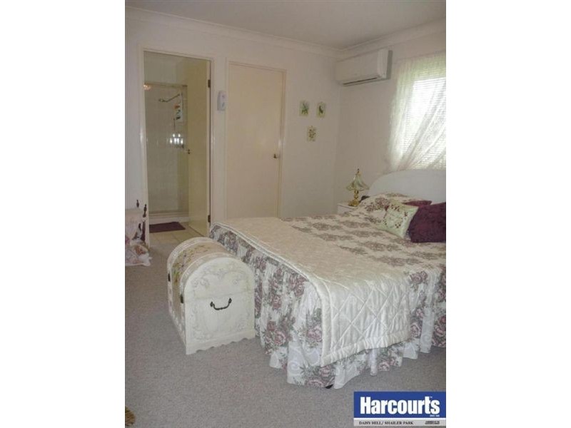 14a Conifer Street, Daisy Hill QLD 4127