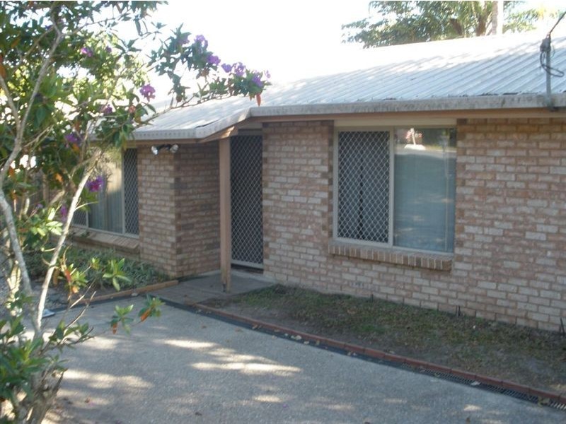 54 Dennis Road, Springwood QLD 4127