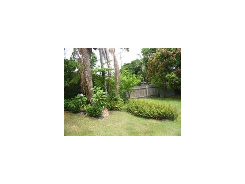 54 Dennis Road, Springwood QLD 4127