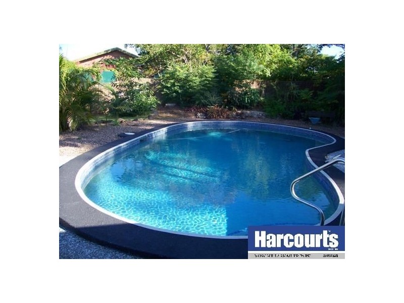 2 Hillside Drive, Daisy Hill QLD 4127