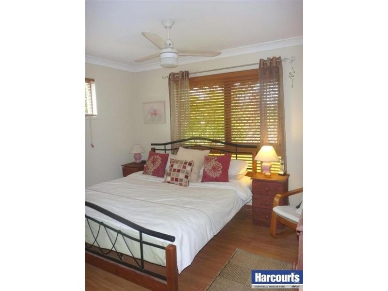 14 Lobelia Ave, Daisy Hill QLD 4127