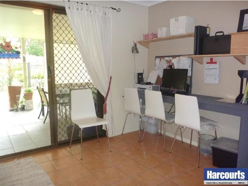 14 Lobelia Ave, Daisy Hill QLD 4127