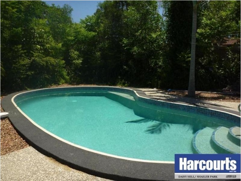 2 Hillside Drive, Daisy Hill QLD 4127