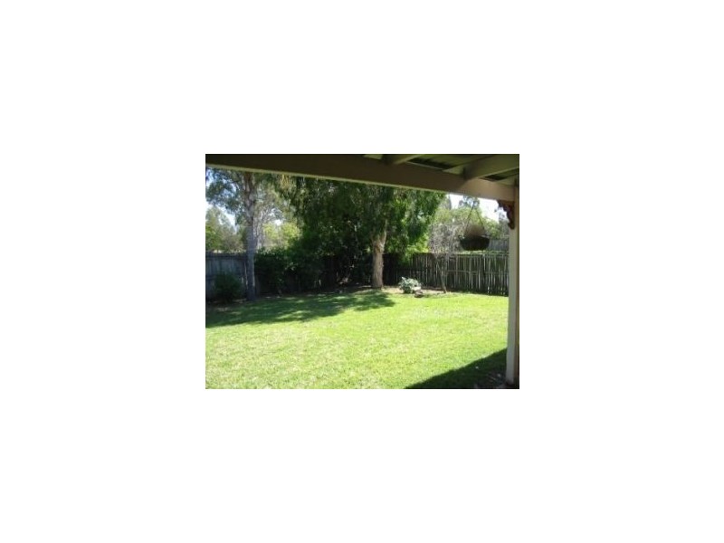 1 Haymer Street, Meadowbrook QLD 4131