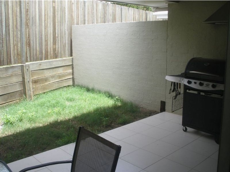 20a Valencia Way, Slacks Creek QLD 4127