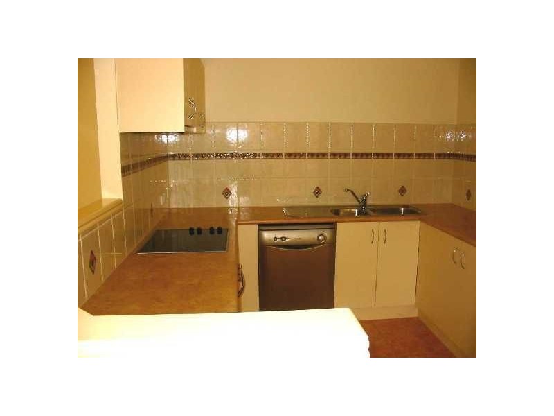 25/10 Penina  Circuit, Logandale QLD 4129