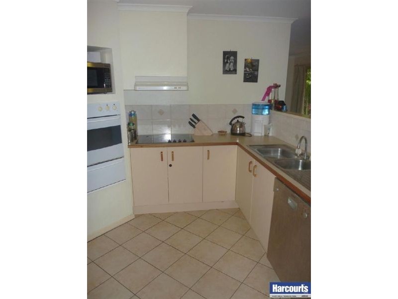 98 Plantain Rd, Shailer Park QLD 4128