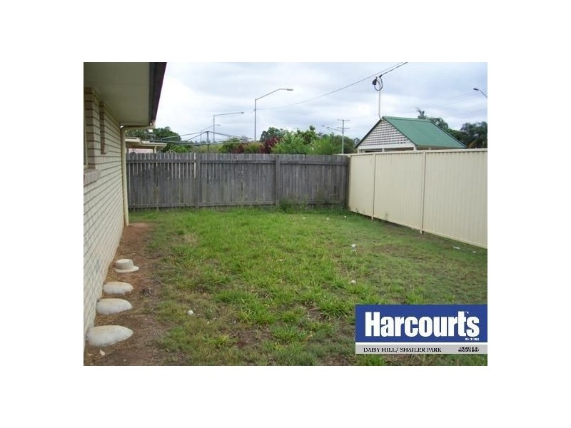 1 Brentwood Drive, Daisy Hill QLD 4127