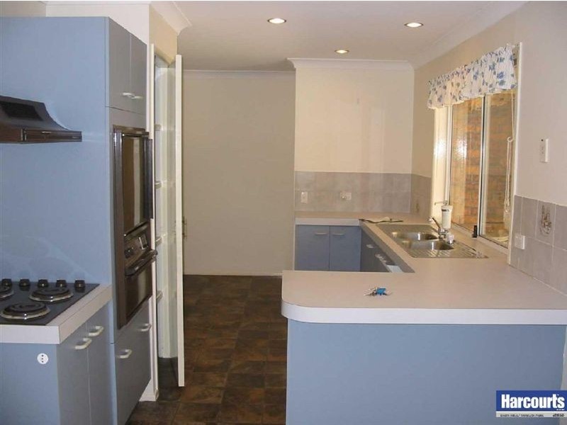 46 Edenlea Drive, Meadowbrook QLD 4131