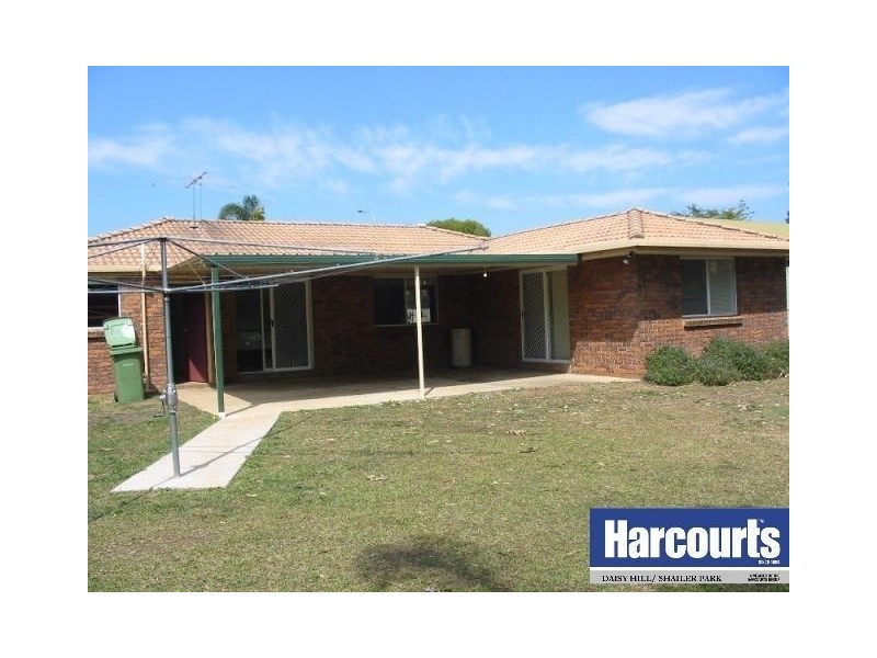 46 Edenlea Drive, Meadowbrook QLD 4131
