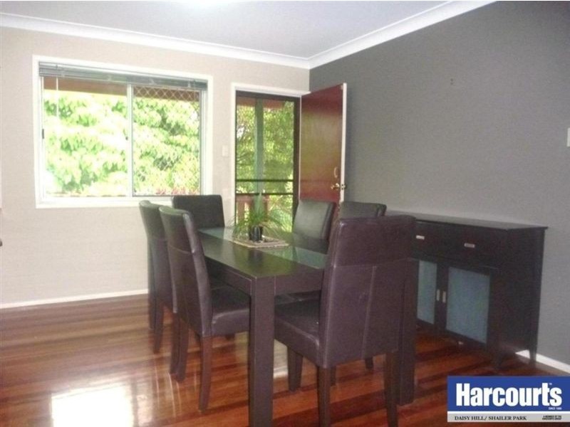 32 Valencia Way, Slacks Creek QLD 4127