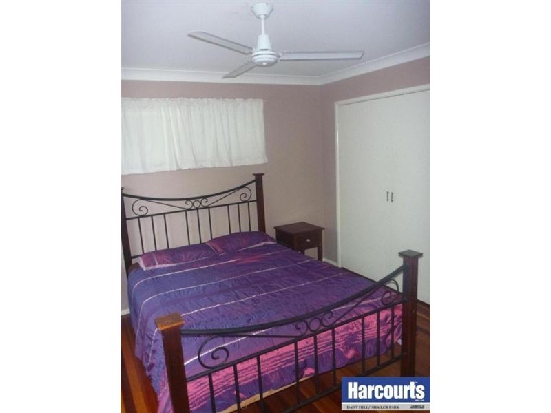 32 Valencia Way, Slacks Creek QLD 4127