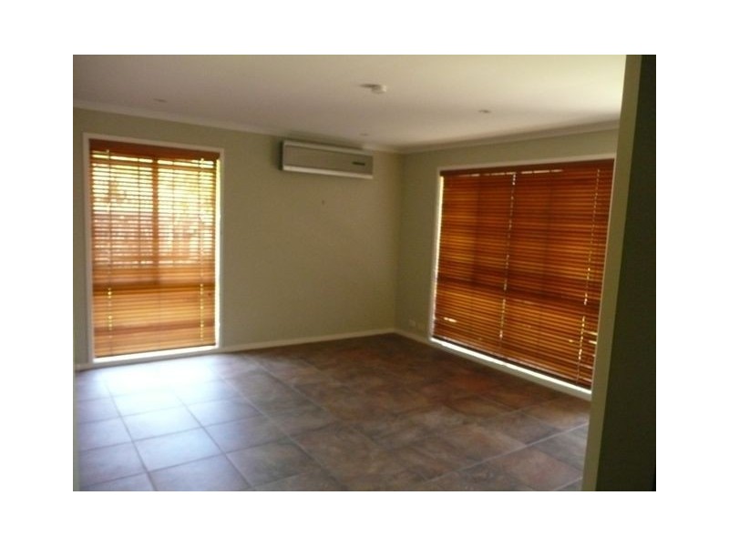 3 Setaria Close, Cornubia QLD 4130