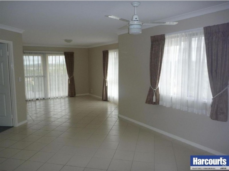 29 Tahan Cresent, Tanah Merah QLD 4128